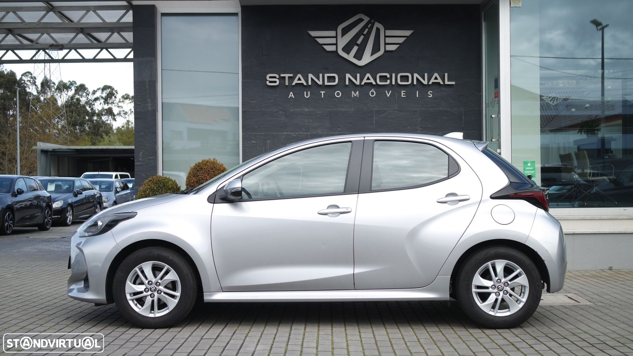Toyota Yaris 1.0 VVT-i Comfort Plus - 9