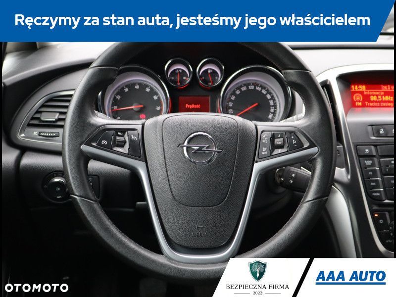 Opel Astra - 16