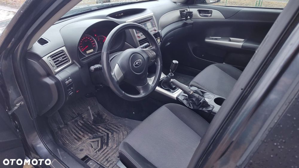 Subaru Impreza - 11