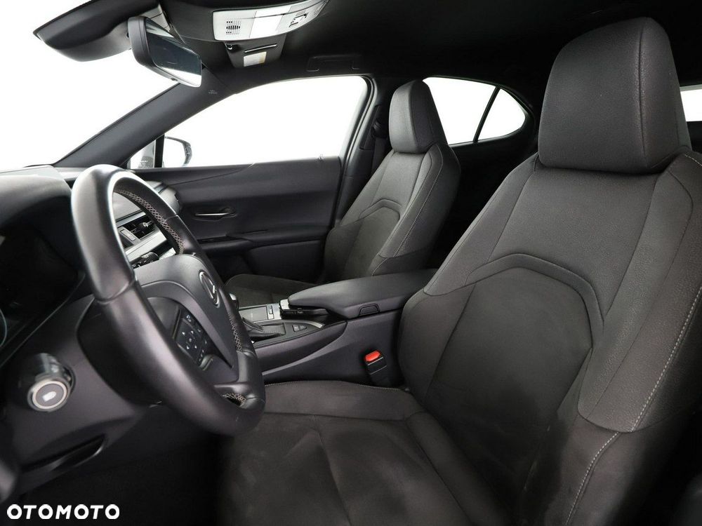 Lexus UX 250h GPF Business 2WD - 14