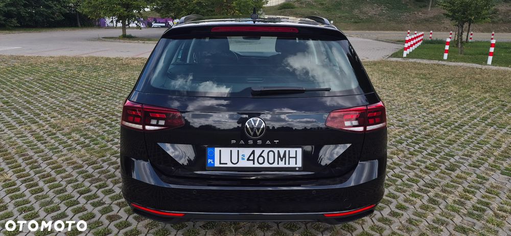 Volkswagen Passat 1.5 TSI EVO Elegance DSG - 4