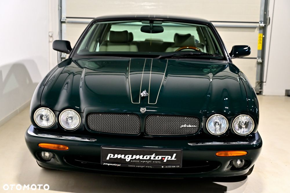 Jaguar XJR Standard - 2