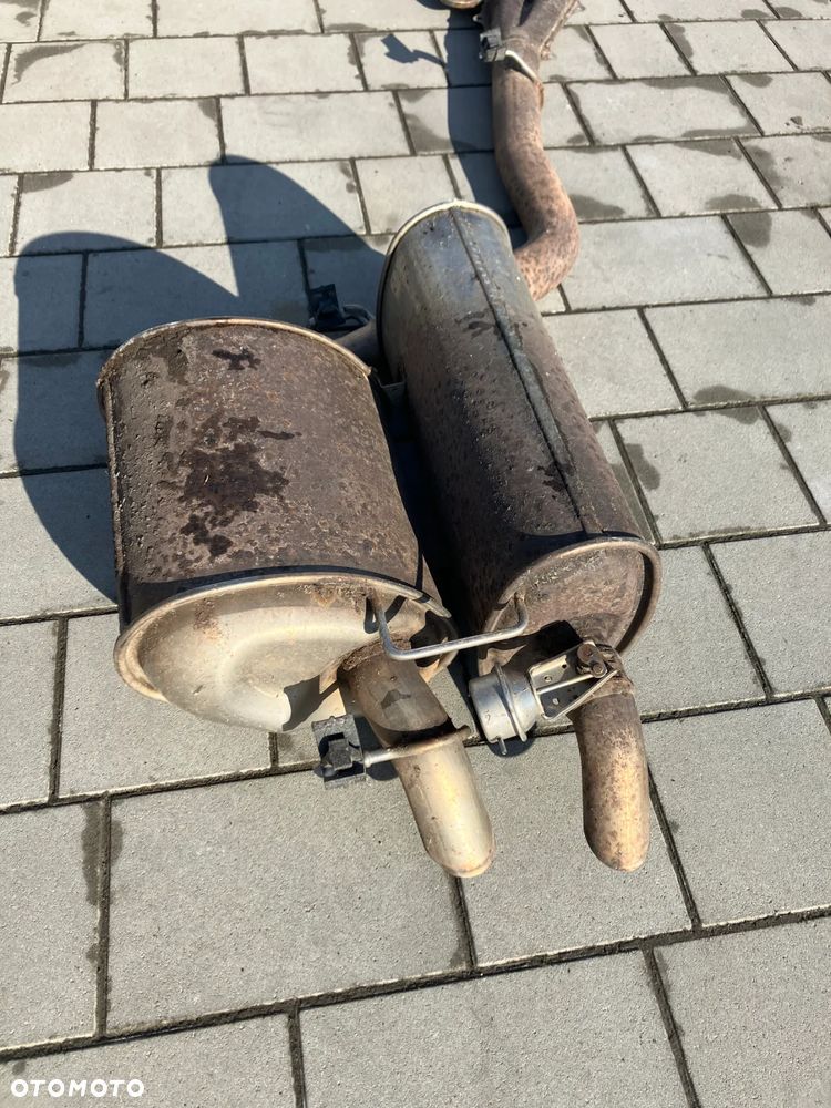 WYDECH TŁUMIK BMW E65 745i 735i V8 N62 7505795 7505797 7505798 75057999 - 7