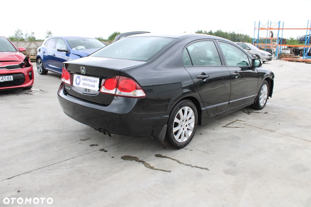 Honda Civic 1.8 Comfort - 5