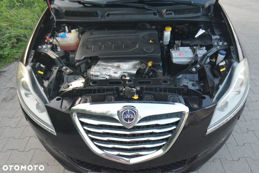 Lancia Delta 1.6 MJ Silver - 21