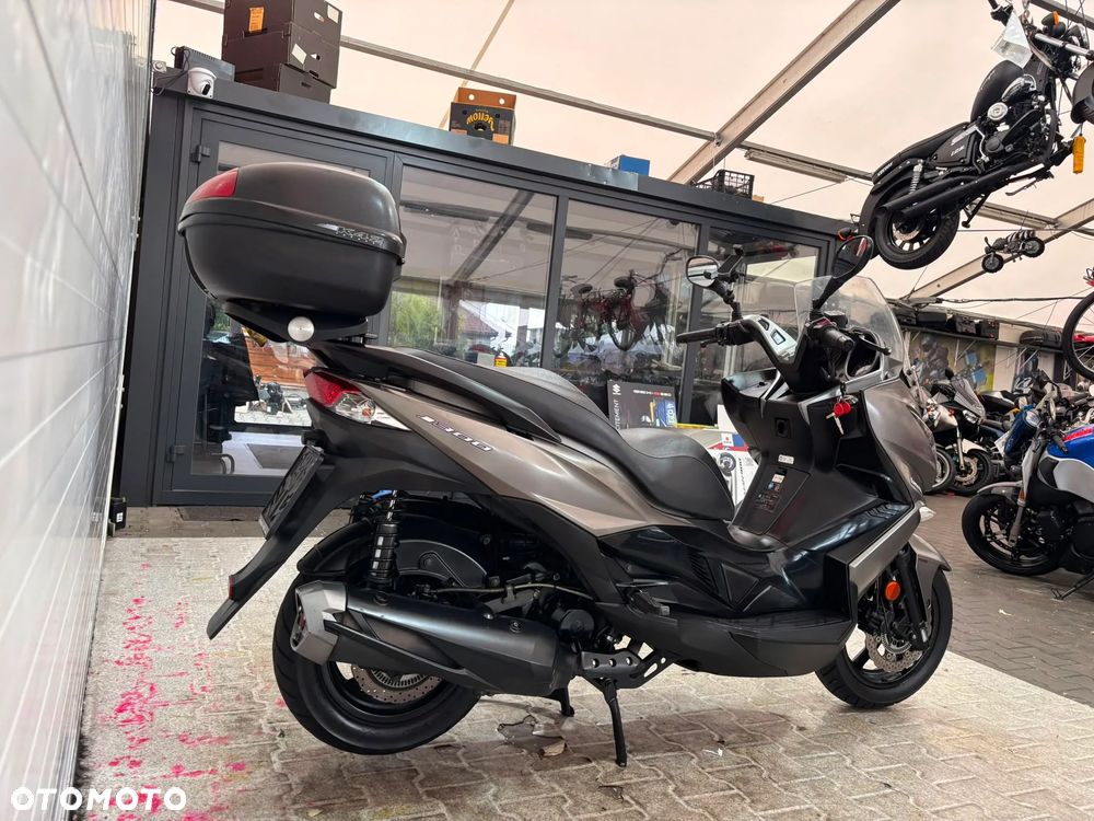 Kawasaki Inny - 18