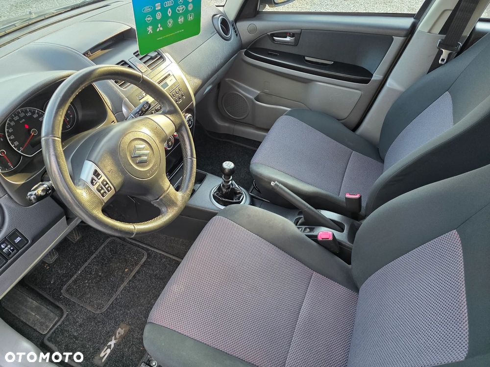 Suzuki SX4 1.9 DDiS DPF 4x2 Comfort - 14
