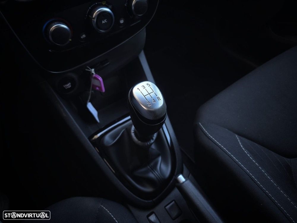 Renault Clio 1.5 dCi Limited - 20