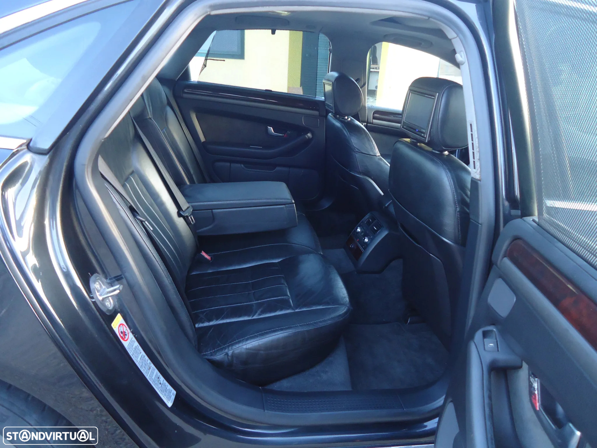 Audi A8 3.0 TDI V6 quattro Tiptronic FPD - 9
