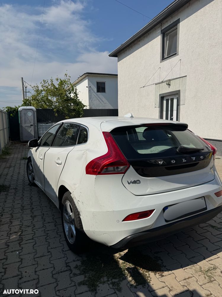 Volvo V40 D2 94g Basic - 3