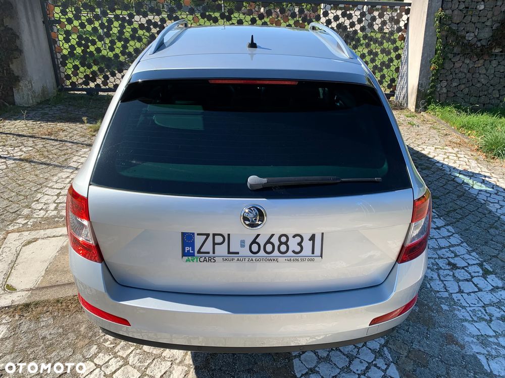 Skoda Octavia 1.6 TDI (Green tec) Ambition - 11
