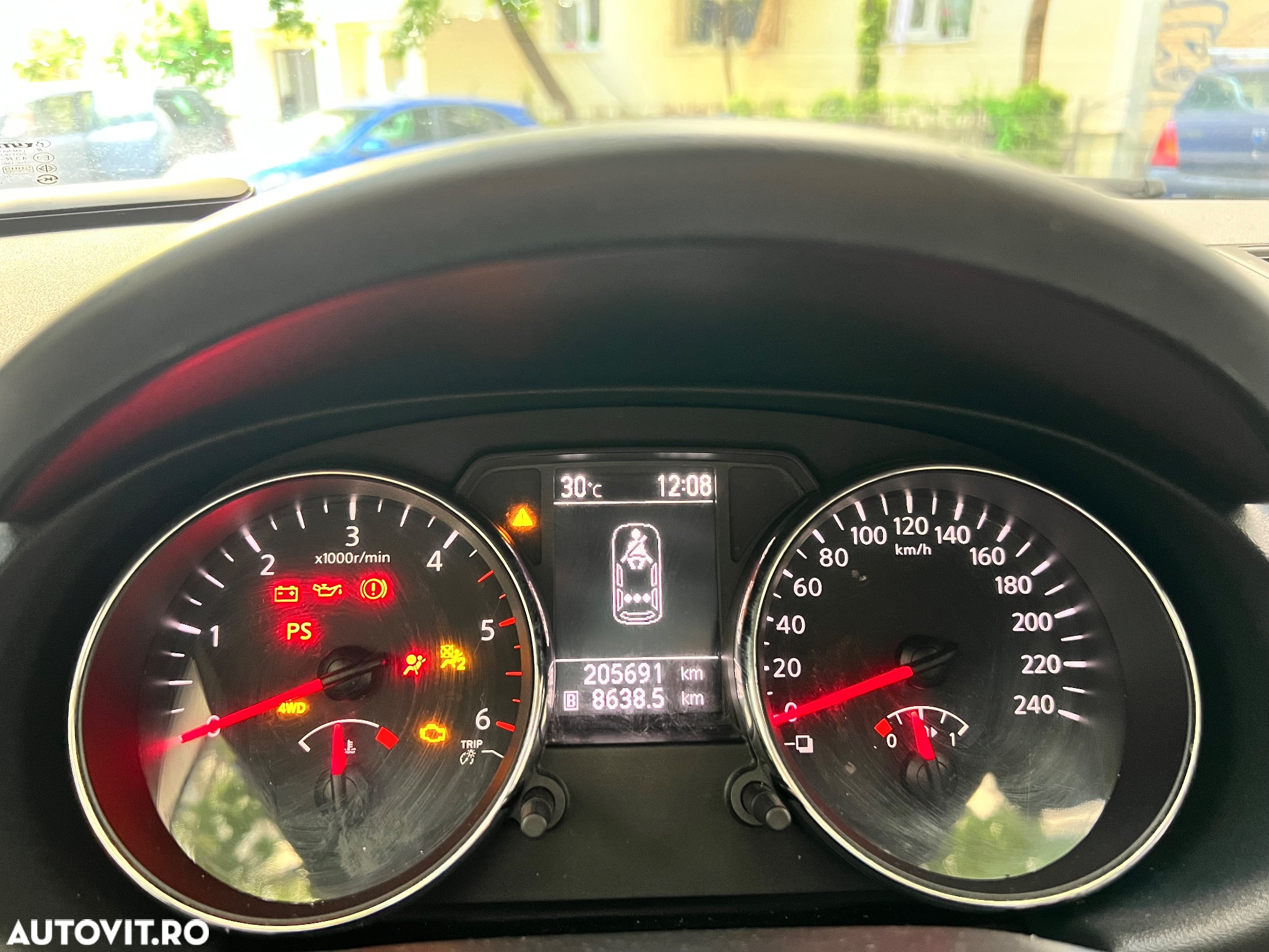 Nissan Qashqai - 11