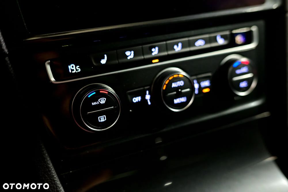 Volkswagen Golf 1.4 TSI BlueMotion Technology Highline - 19