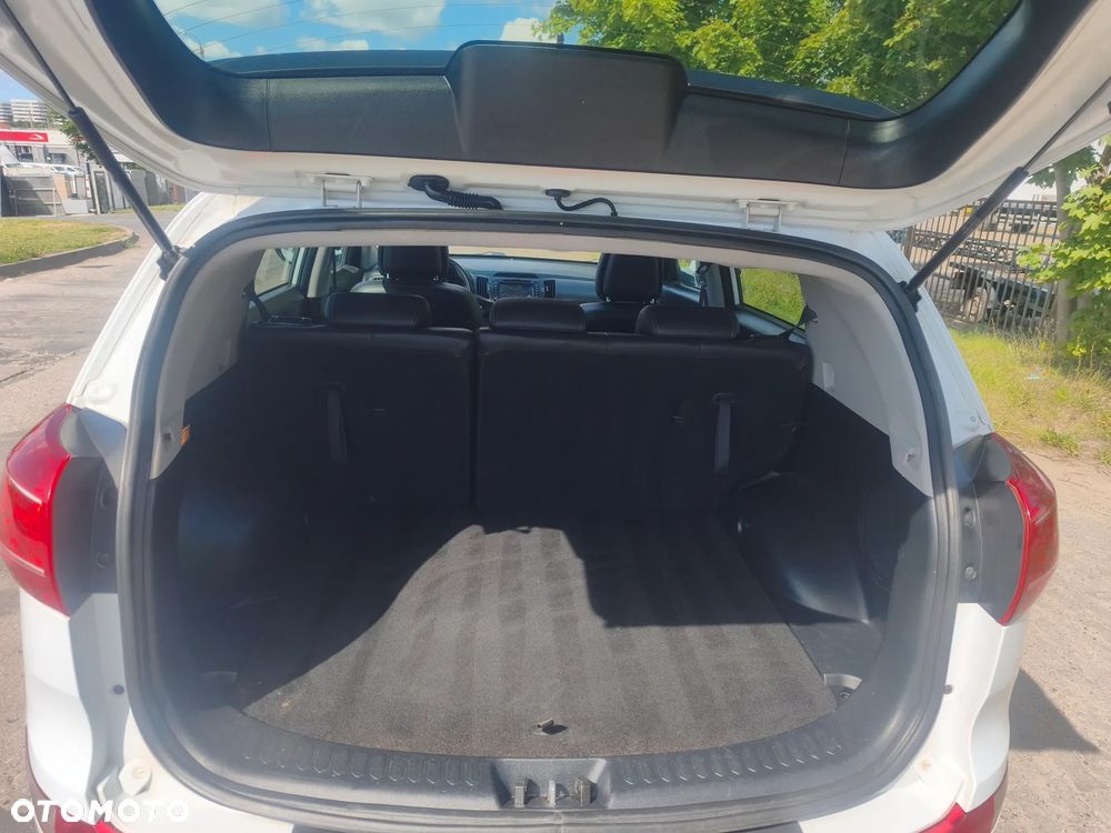 Kia Sportage - 16
