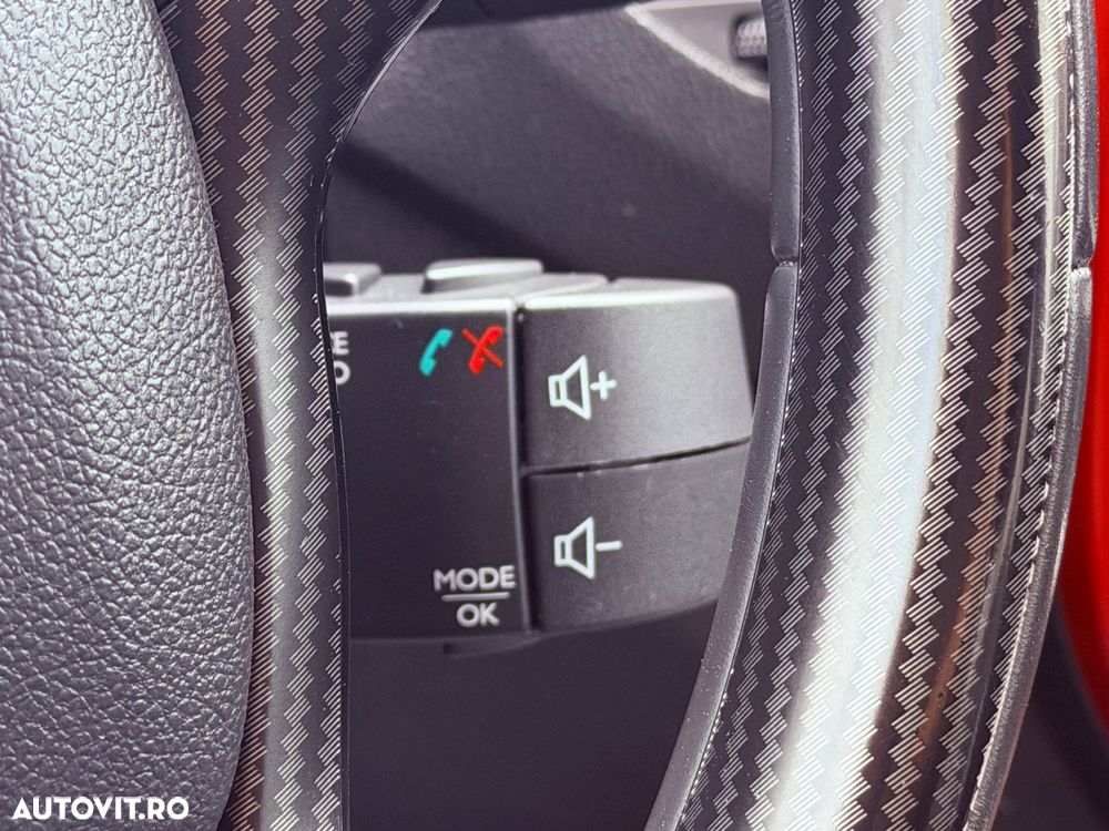 Renault Captur ENERGY TCe 120 LIMITED - 37