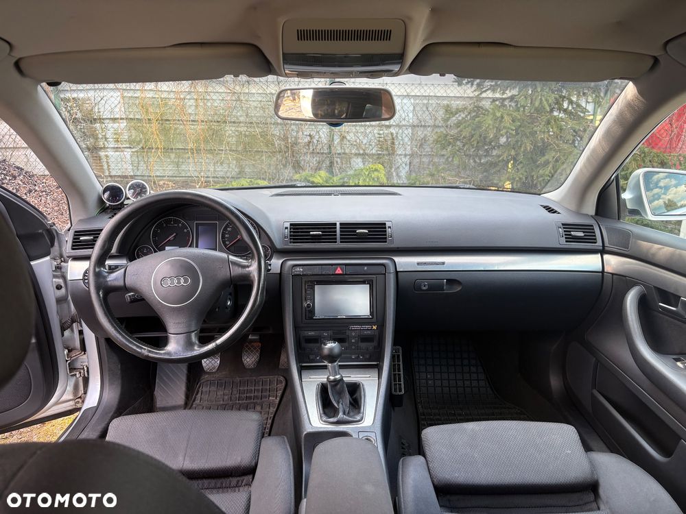 Audi A4 Avant 1.8 T quattro - 11