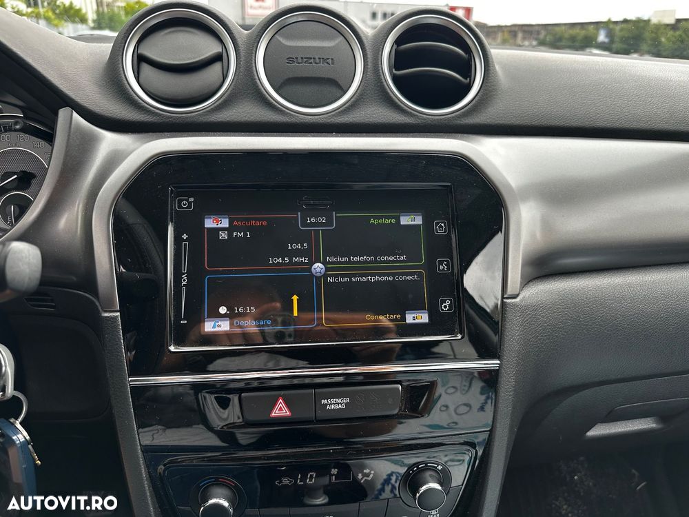 Suzuki Vitara 1.4 Boosterjet AllGrip MHEV Passion - 12