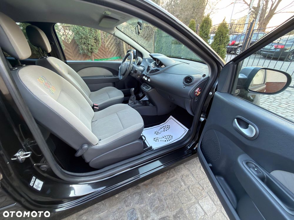 Renault Twingo dCi 85 Dynamique - 32