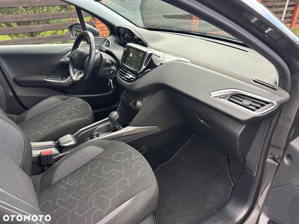 Peugeot 2008 - 14
