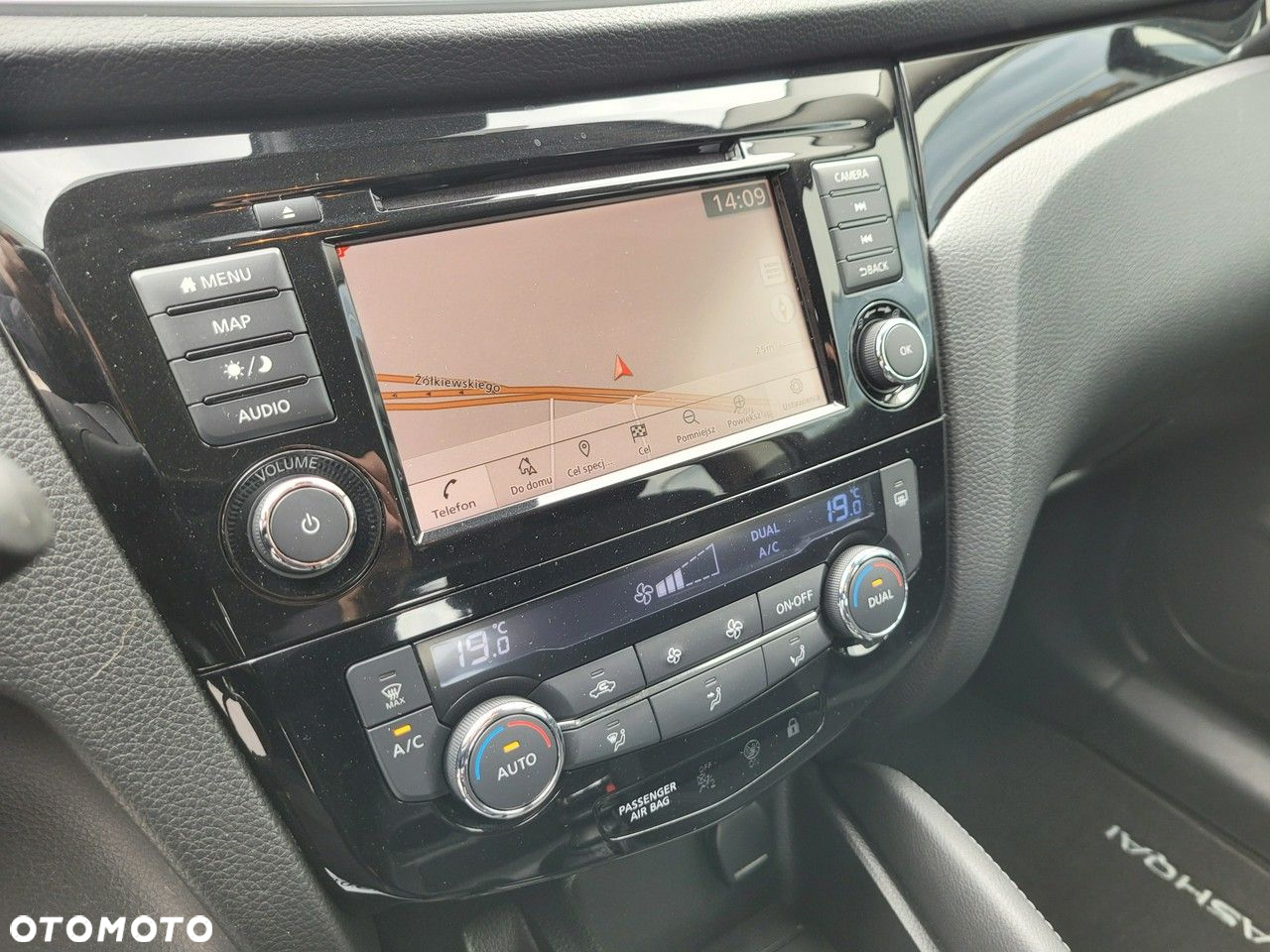 Nissan Qashqai 1.3 DIG-T Acenta - 28