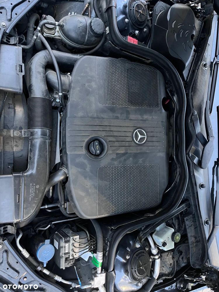 Mercedes-Benz Klasa E - 9