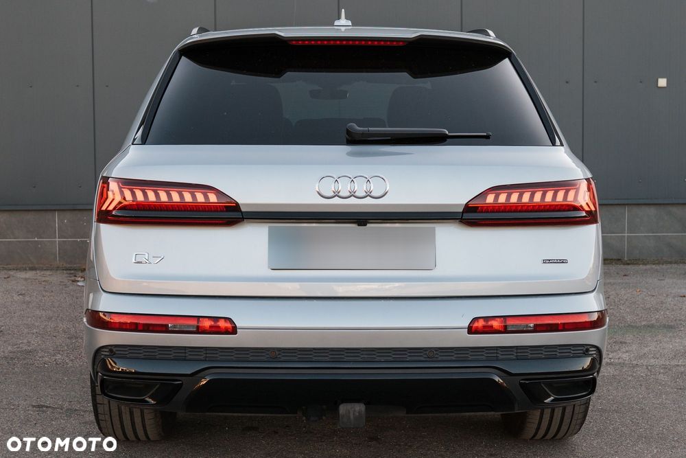 Audi Q7 55 TFSI quattro tiptronic S line - 12