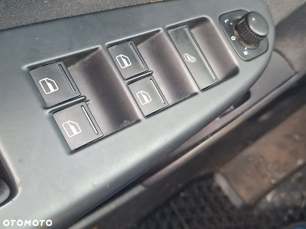 Volkswagen Eos 2.0 TDI DPF Exclusive - 11