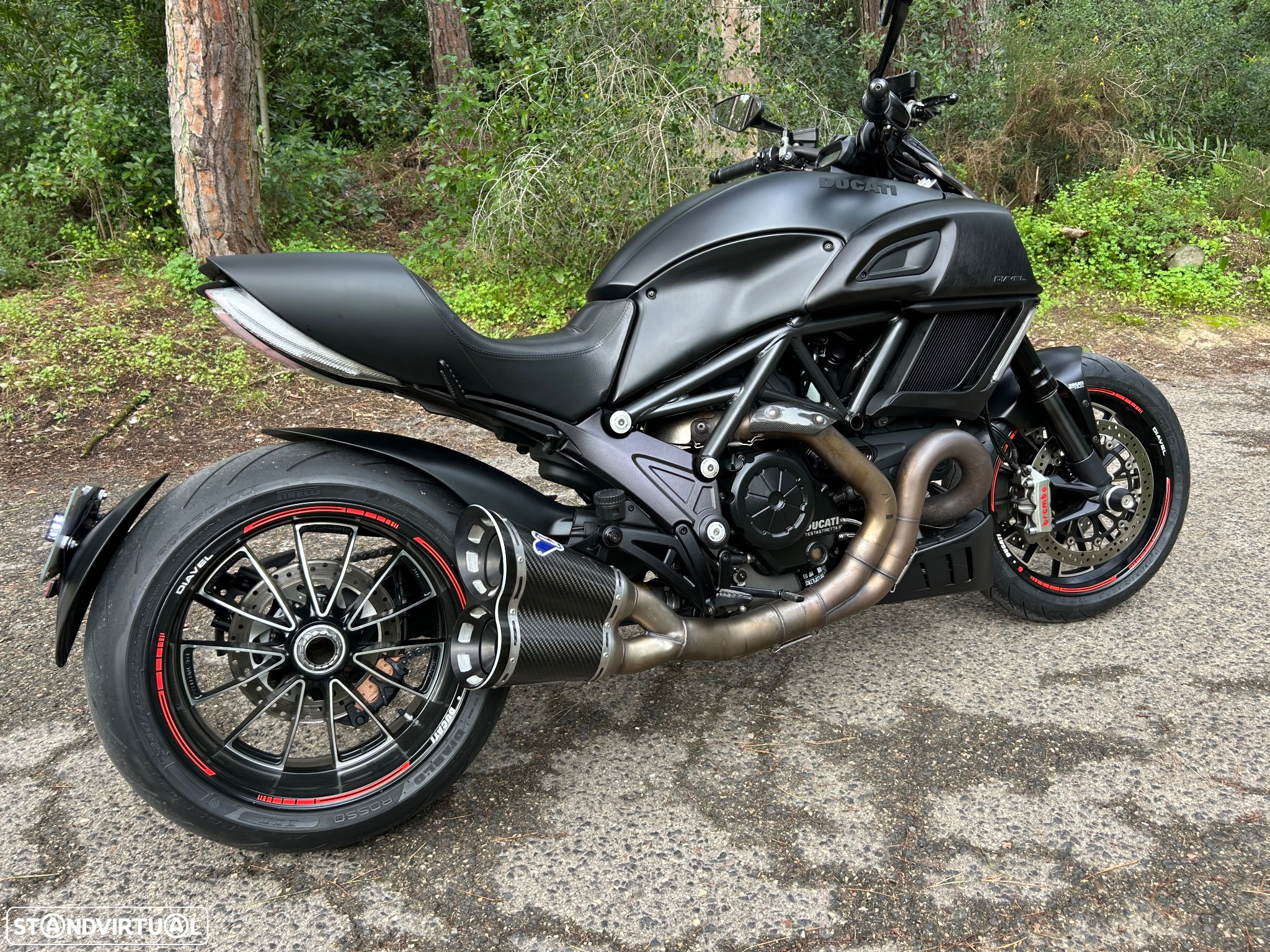 Ducati Diavel 1200 Dark - 6
