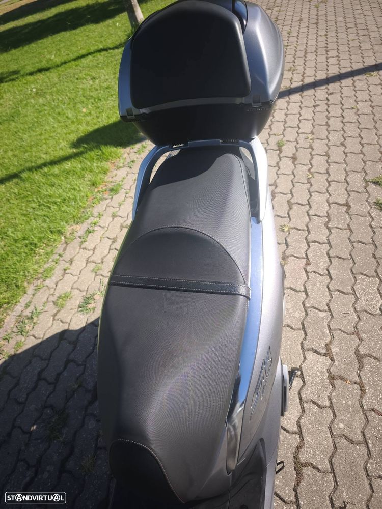 Honda SH 300 i Abs - 6