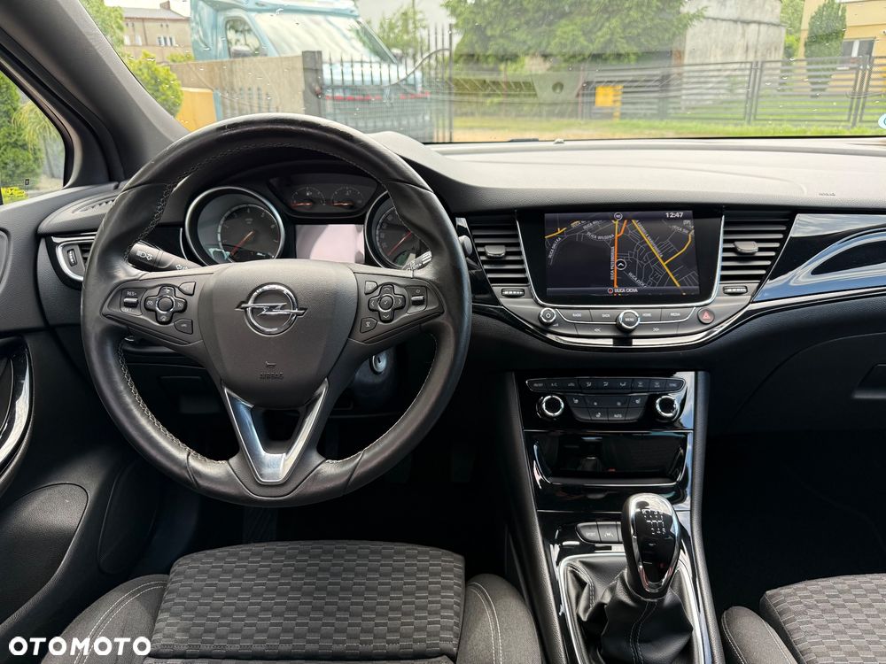 Opel Astra 1.4 Turbo Innovation - 13