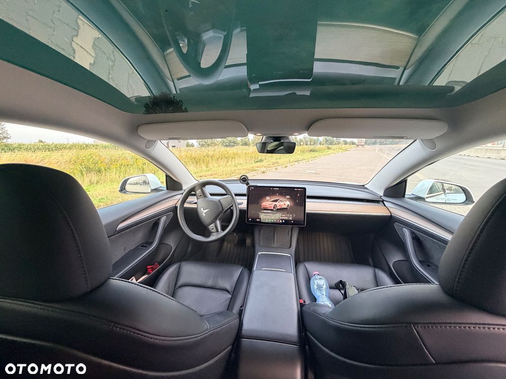 Tesla Model 3 Long Range AWD Premium - 5