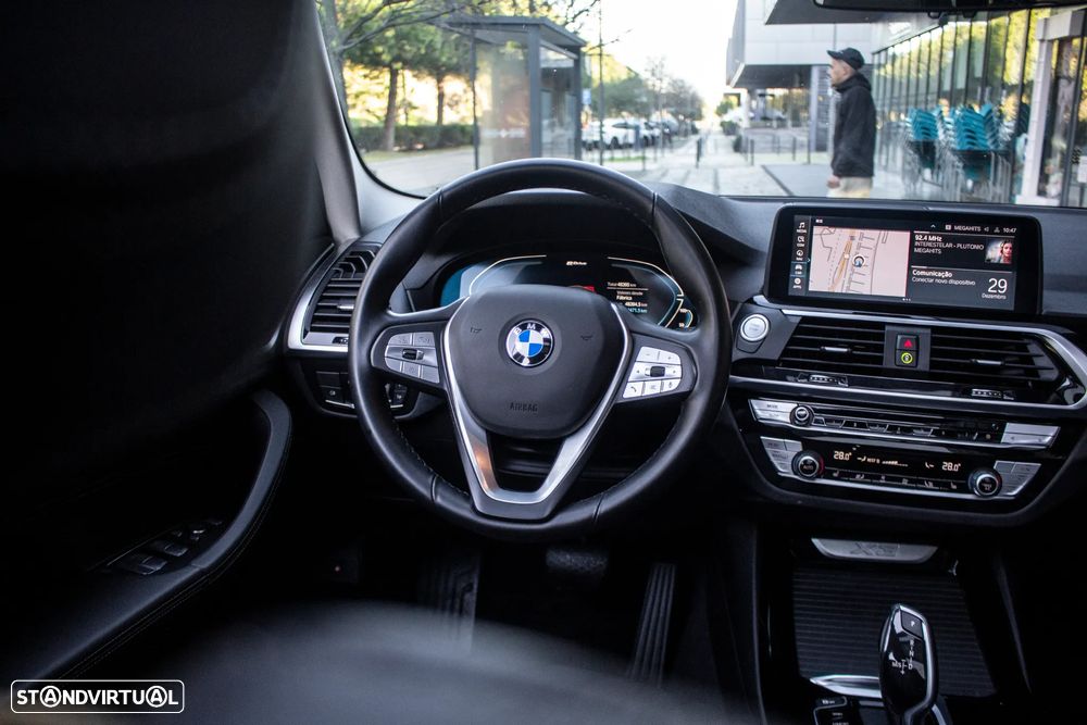 BMW X3 xDrive30e Aut. xLine - 40