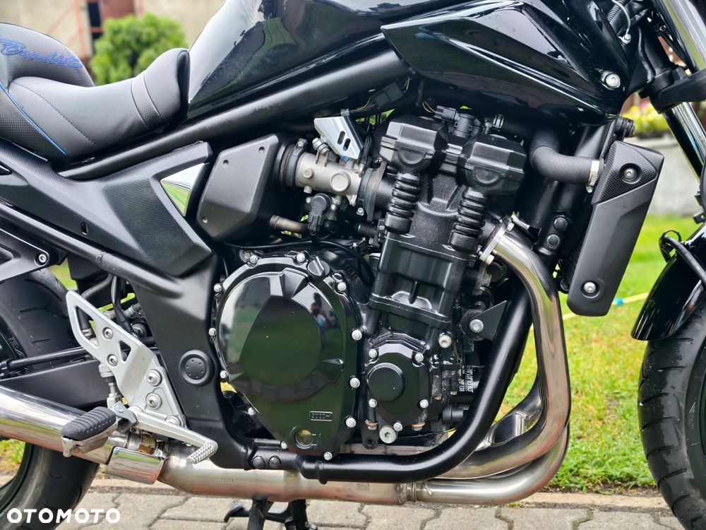 Suzuki Bandit - 11