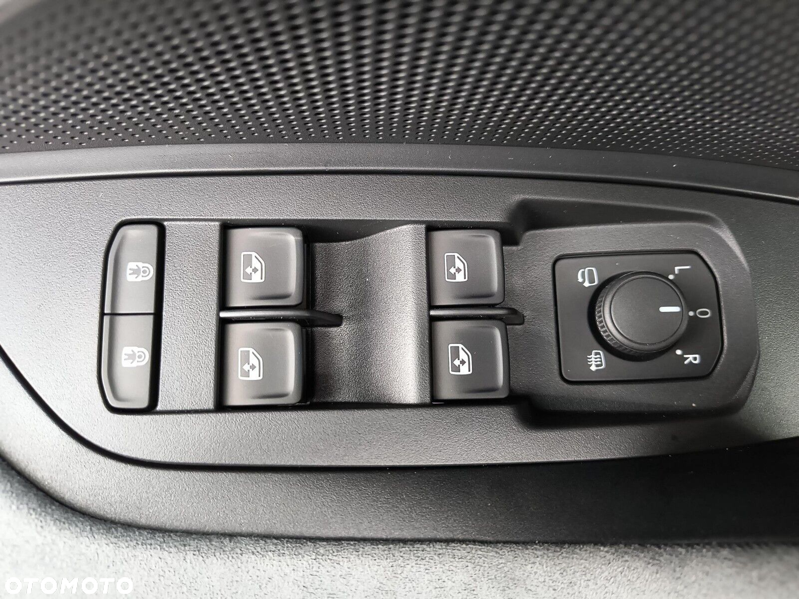 Skoda Kodiaq 2.0 TDI 4x4 Selection DSG - 23