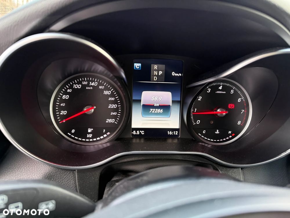 Mercedes-Benz GLC - 11