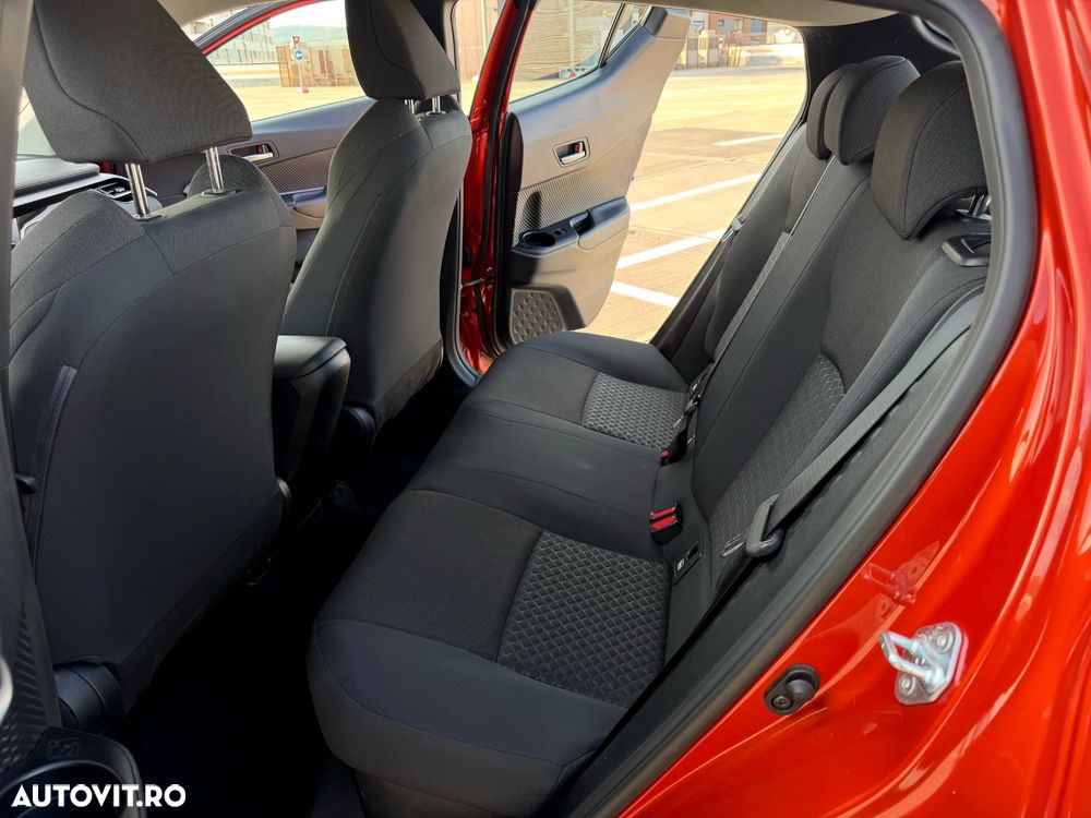 Toyota C-HR Style - 18