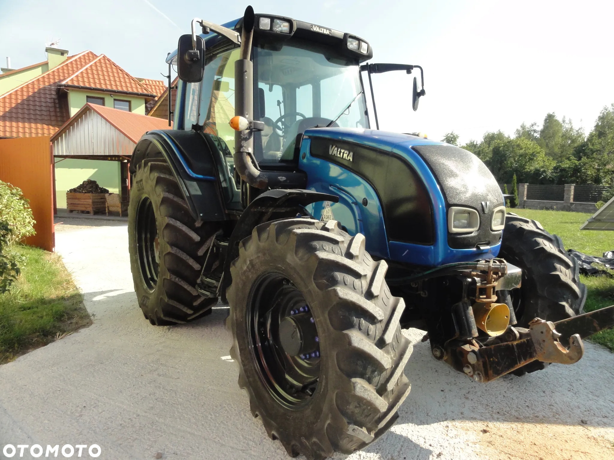 Valtra N121 - 2
