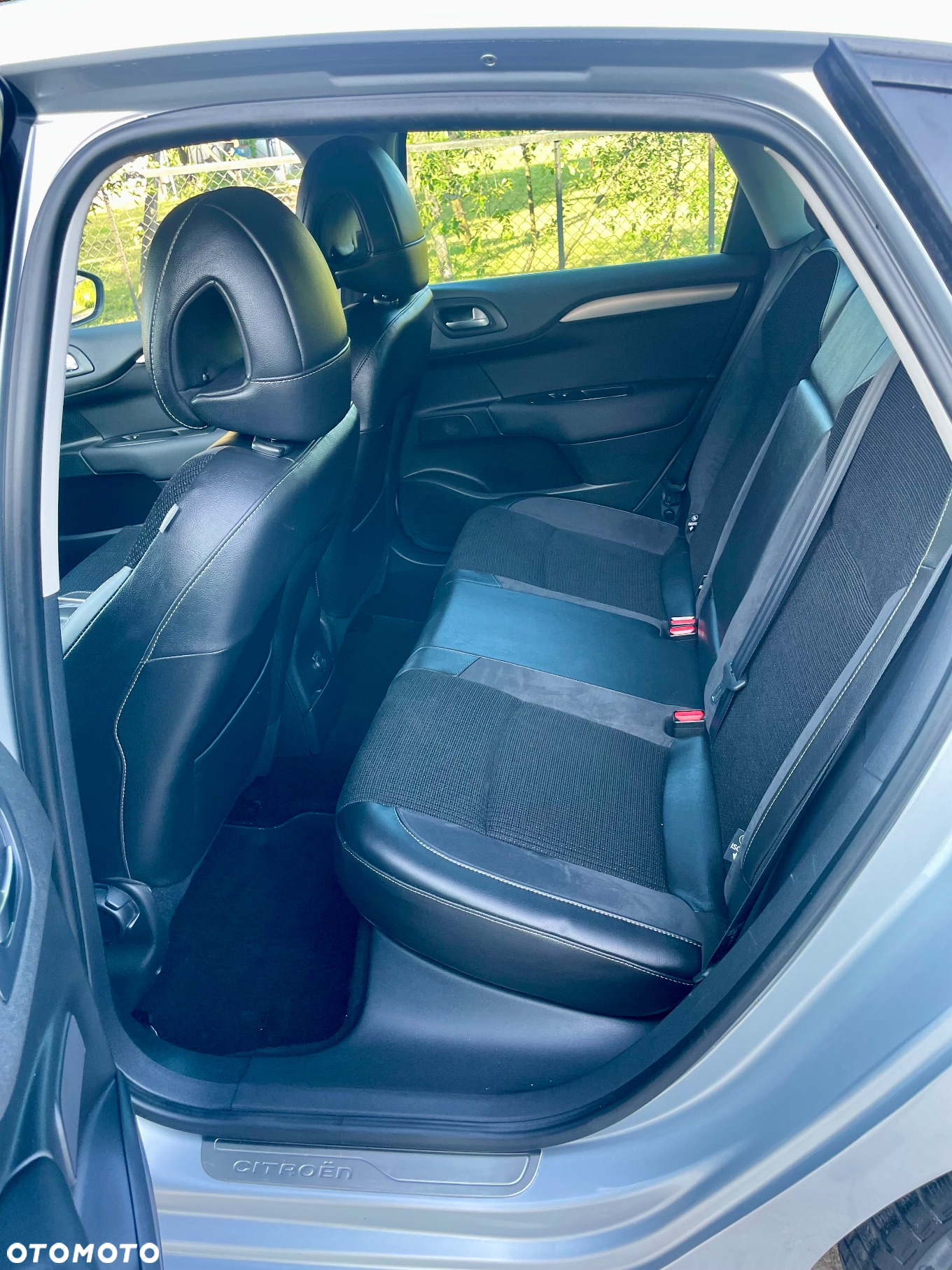 Citroën C4 1.6 HDi Exclusive - 21
