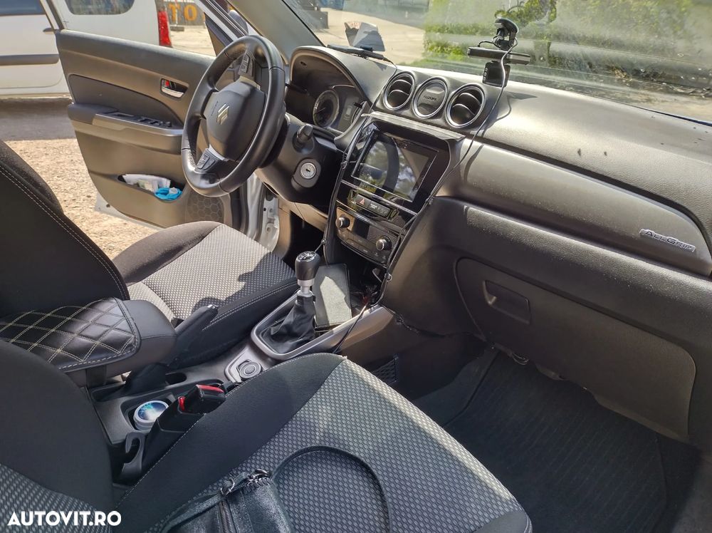 Suzuki Vitara - 6