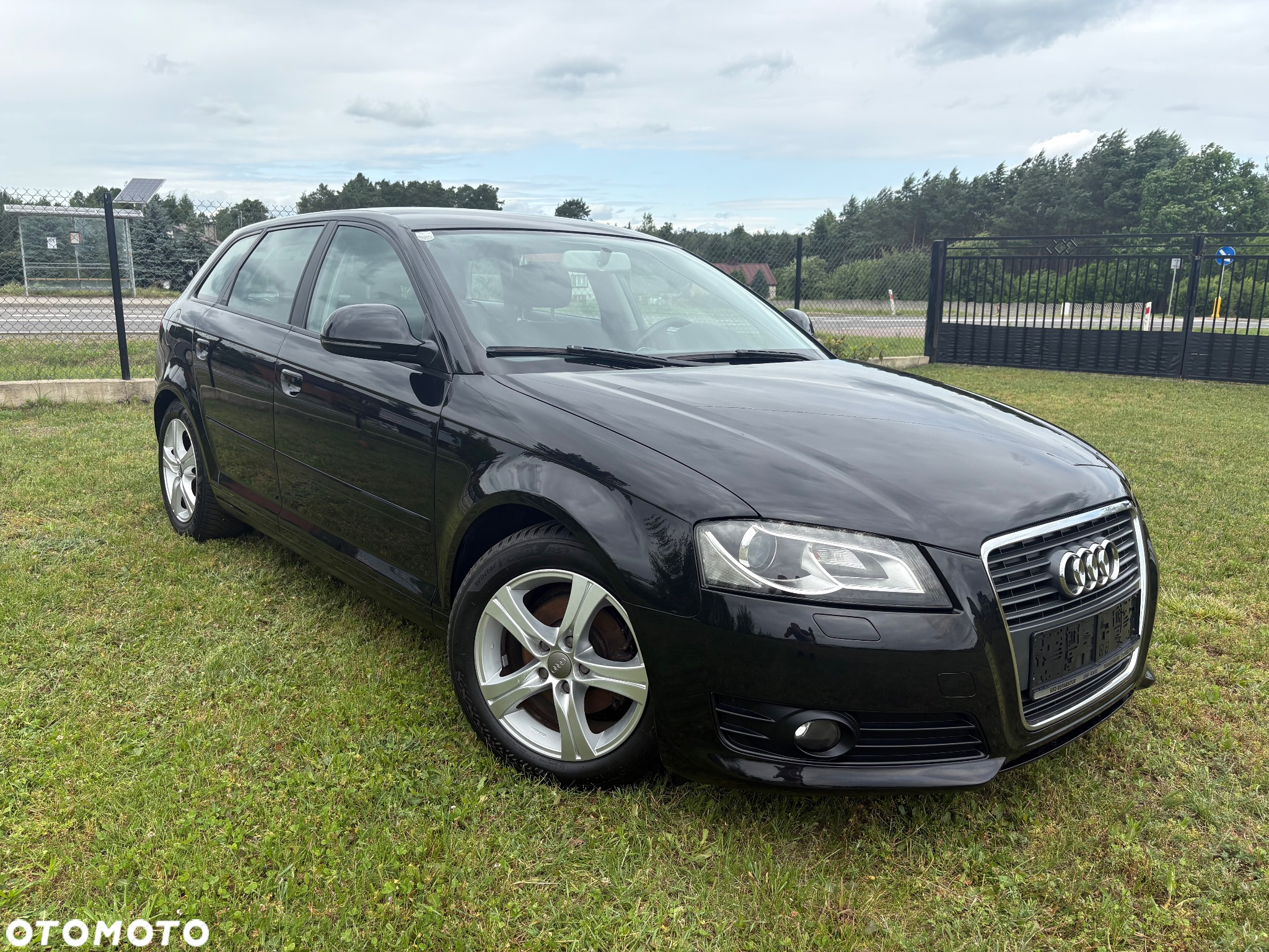 Audi A3 1.6 Sportback Attraction - 2
