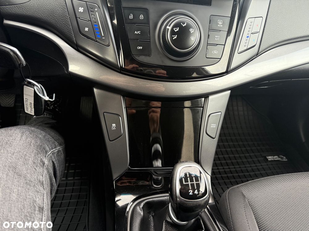 Hyundai i40 Kombi 1.7 CRDi Classic - 25