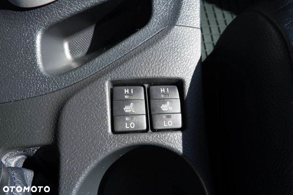 Toyota Auris - 24
