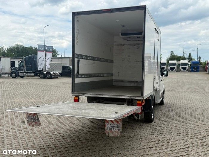 MAN CHŁODNIA TERMO KING - 7