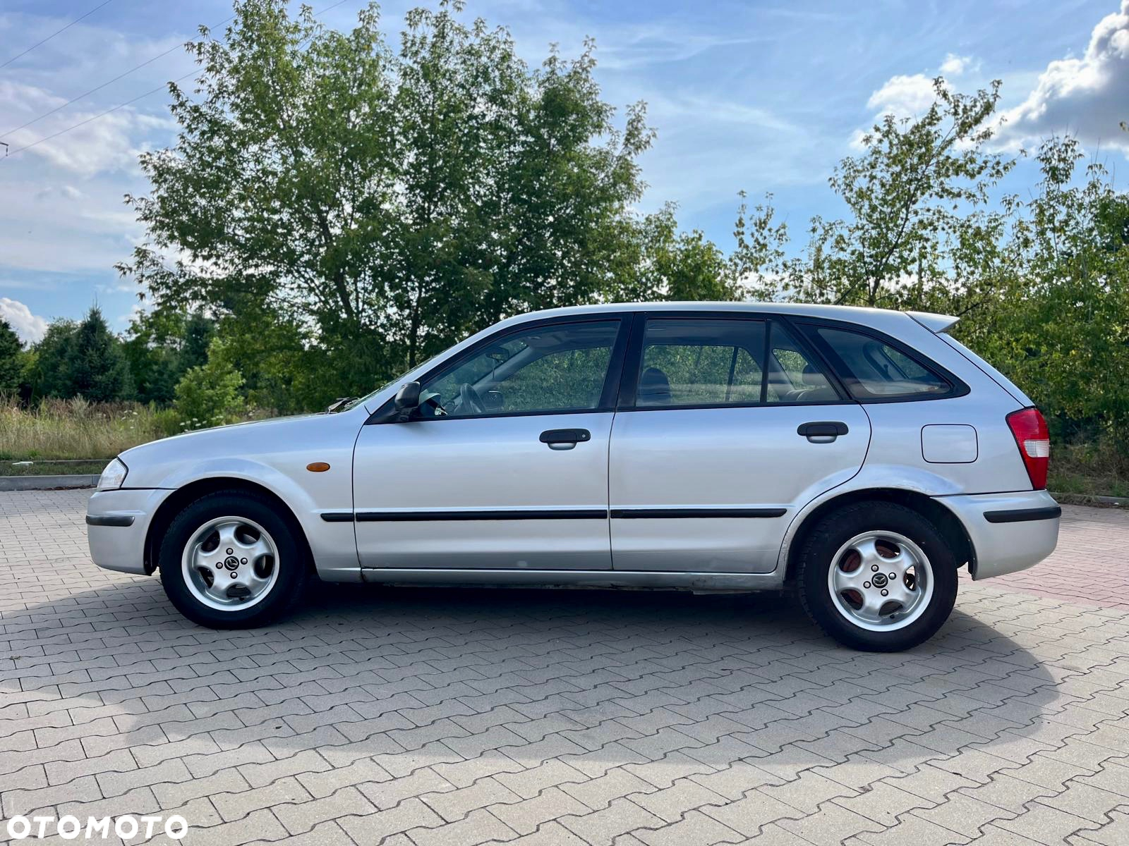 Mazda 323F 1.5 Exclusive - 4