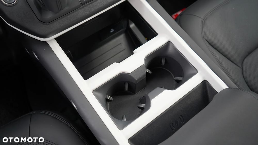 Land Rover Defender 3.0 D250 mHEV S - 22