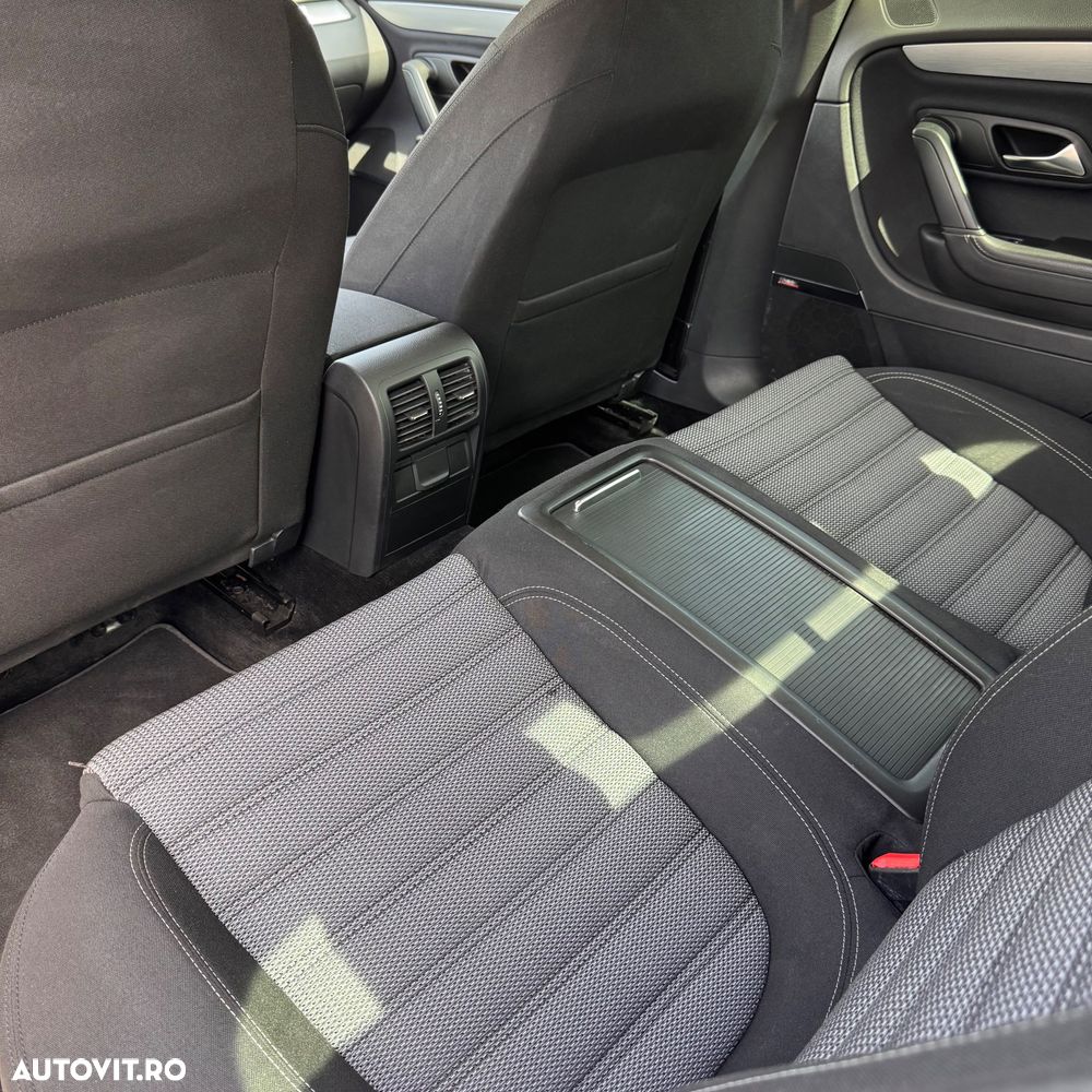 Volkswagen Passat CC 2.0 TDI BMT DSG - 16