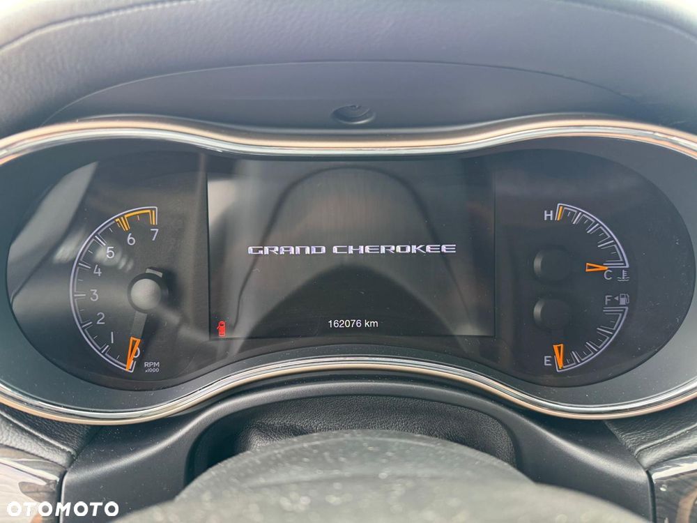 Jeep Grand Cherokee 5.7 V8 Overland - 22