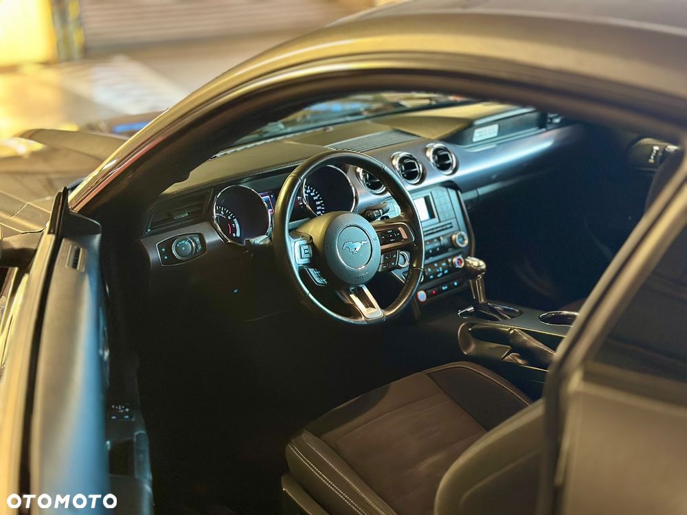 Ford Mustang 2.3 EcoBoost - 8