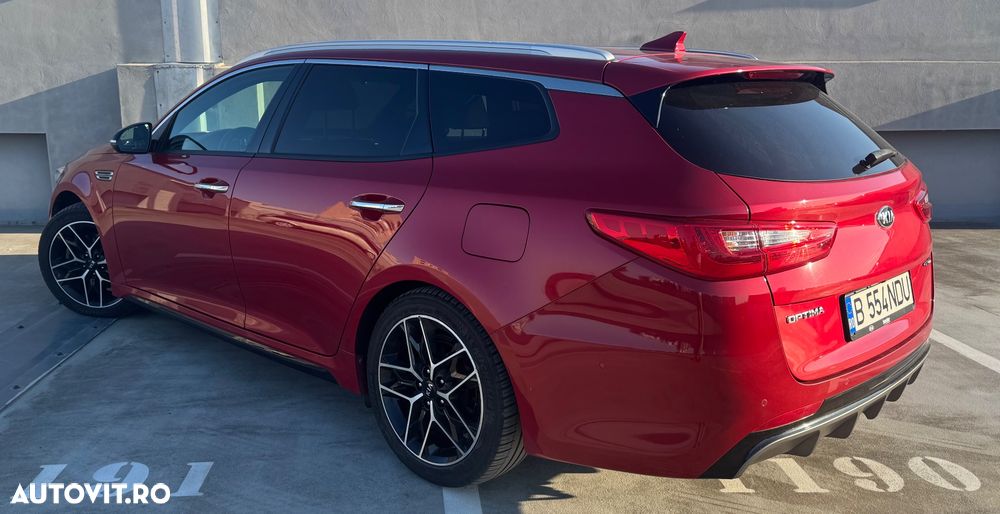 Kia Optima - 8