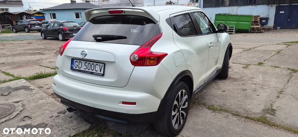Nissan Juke 1.6 T Tekna 4x4 - 13